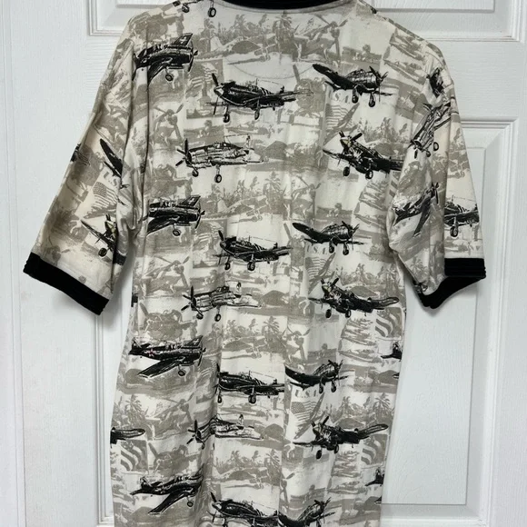WWII Vintage Airplane Print Polo Shirt - Picture 3 of 4